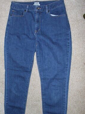 LL Bean Classic Fit Jeans  size 12 Reg